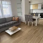 아파트 With Sea View *