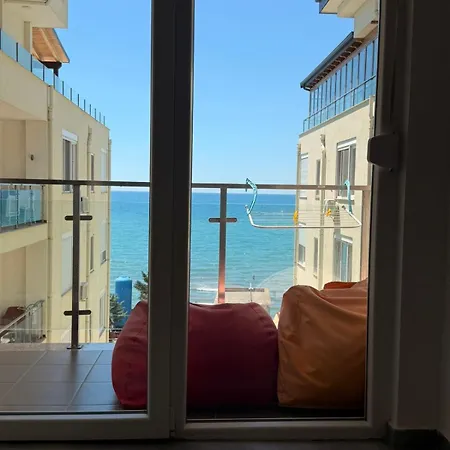 Appartamento With Sea View