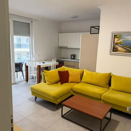 Apartment With Sea View Shëngjin