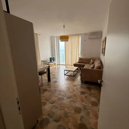 With Sea View Апартаменты *